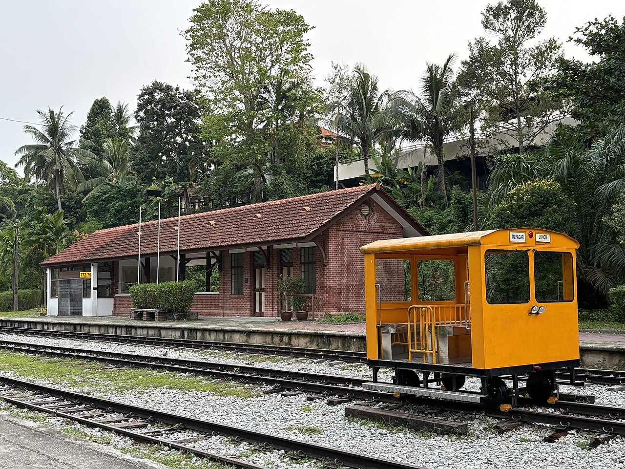 District 21 (Upper Bukit Timah & Clementi Park)