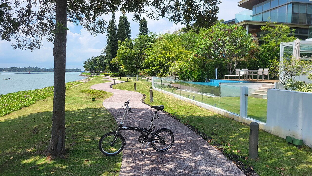 District 4 (Sentosa Cove & Telok Blangah)